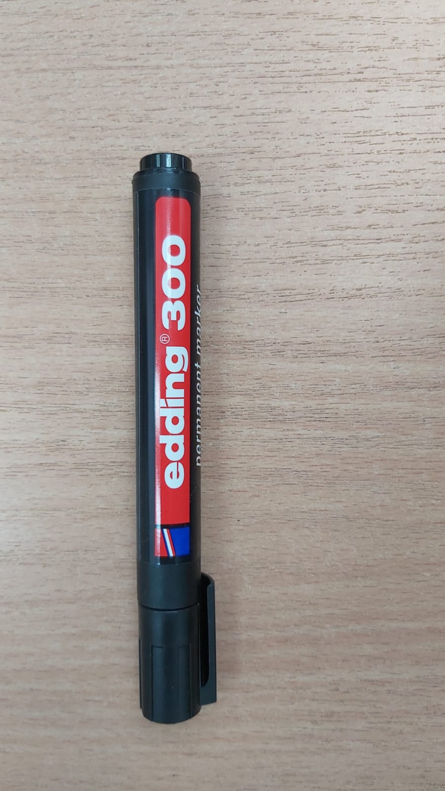 Маркер перманентный 1,5-3мм черный EDDING E-300/1