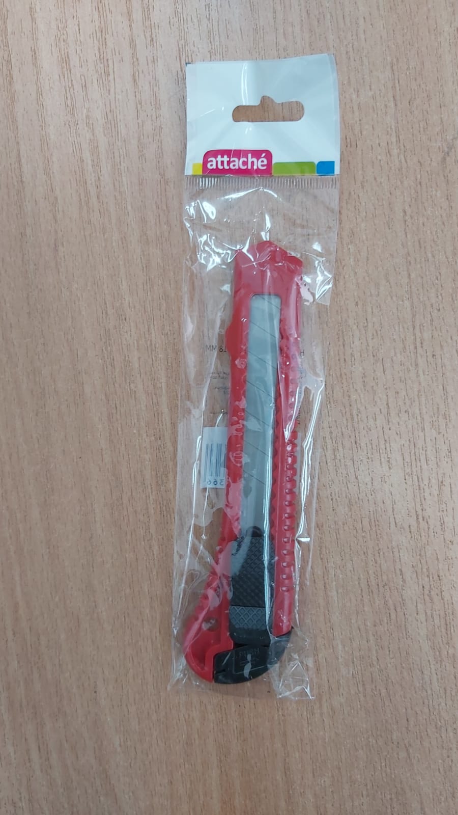 Нож канцелярский 18мм ATTACHE Economy 882894