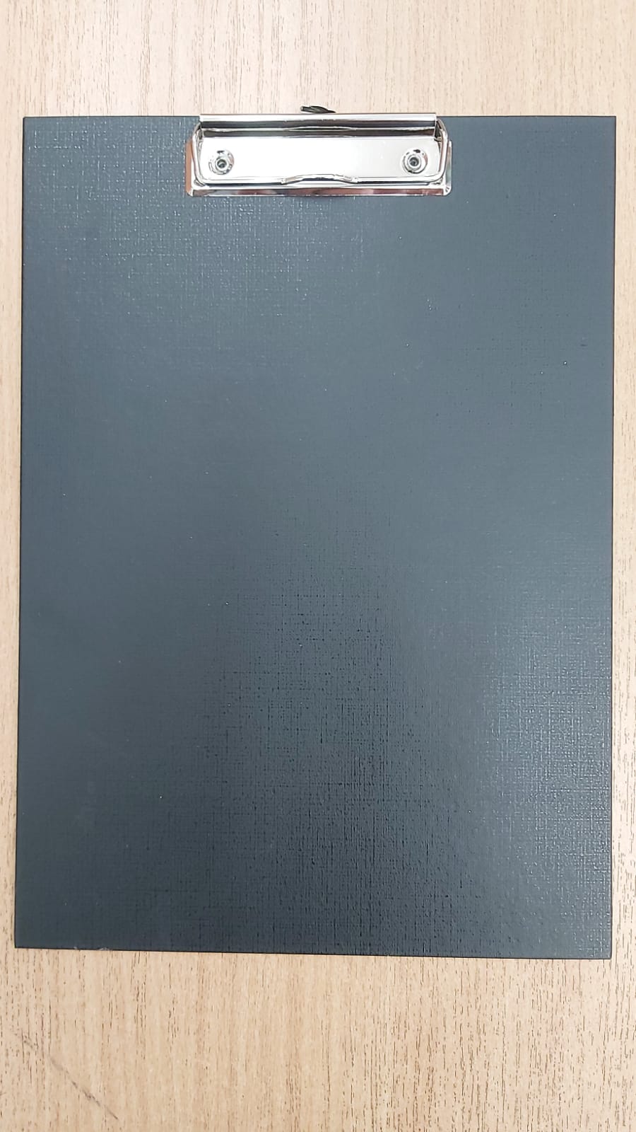 Планшет-доска с верх.прижимом А4 черный ATTACHE 423816 Россия